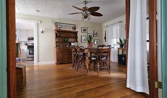 28 Tulip St, Bristol, CT 06010