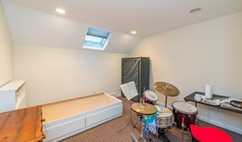 190 Andover Mohawk Rd, Andover, NJ 07821