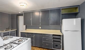 119 S Woodard Ave, Absarokee, MT 59001