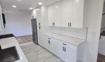 7715 E Camino Tampico, Anaheim, CA 92808