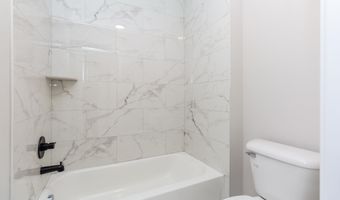 27633 Maryjane Ln E, Chesterfield, MI 48047