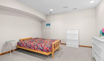 716 Brook Rd, Boulder, CO 80302