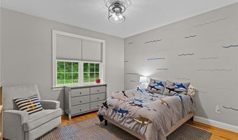 52 Pine Swamp Rd, Cumberland, RI 02864