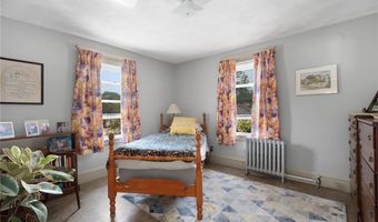 71 Philmont Ave, Cranston, RI 02910