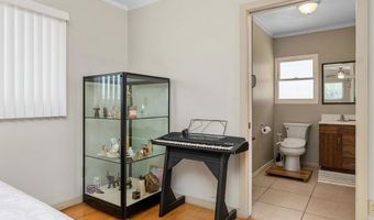 396 Kahiki St, Kahului, HI 96732
