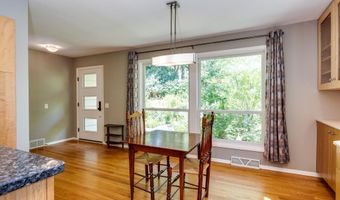 3329 Tally Ho Ln, Madison, WI 53705