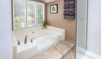1125 NE LINNWOOD Dr, Albany, OR 97322