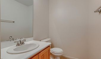 8208 WILDWOOD GLEN Dr, Las Vegas, NV 89131