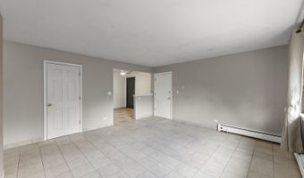255 E OAK St 12, Addison, IL 60101