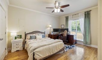 921 Carriage Way, Baton Rouge, LA 70808