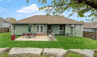 16011 Cedar St, Basehor, KS 66007