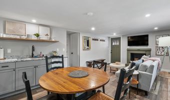 31 Water St #3, Bradford, NH 03221