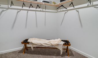 7037 Bexley Ct, Alexandria, LA 71303