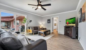 1405 Rosehaven Dr, Altus, OK 73521