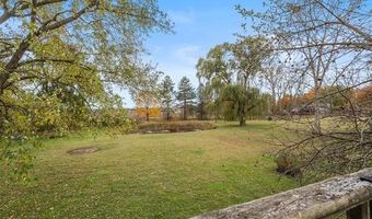 5122 Elizabeth Ln, Almont, MI 48003