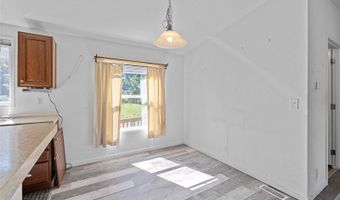 5824 Haddon Ln, Anacortes, WA 98221
