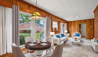 33 Lake St, Badin, NC 28009