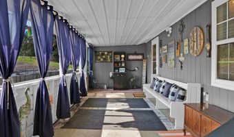 3231 Sardis Lake Dr, Batesville, MS 38606