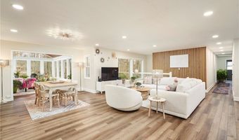 755 Sand Run Rd, Akron, OH 44313