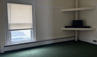 23 George St, Bangor, ME 04401