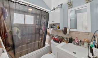345 Woodruff Ave, Avenel, NJ 07001