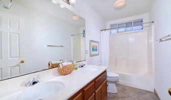 6878 Tradewinds Dr, Carlsbad, CA 92011