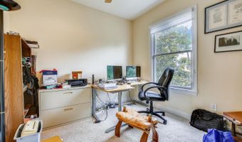 7513 HOLIDAY Ter, Bethesda, MD 20817