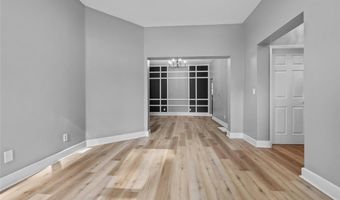 1228 Alton St, Alton, IL 62002