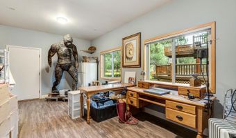 18070 Cascade Estates Dr, Bend, OR 97703