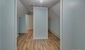 36 Lee Ave, Bridgeport, CT 06605