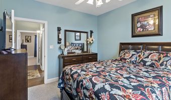 1720 Hollister Dr, Alcoa, TN 37701