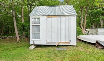 35 Bow Run, Narragansett, RI 02874