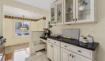 98 Homewood Ave, North Providence, RI 02911