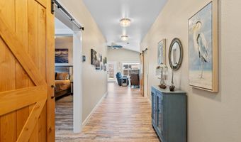 875 12TH St, Bandon, OR 97411