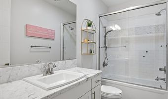 1 Moonfire Dr, Las Vegas, NV 89135