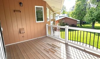 826 EASTVIEW Dr, Antigo, WI 54409