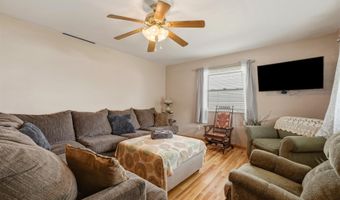 743 Lee St, Barboursville, WV 25504