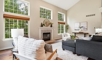 5900 Villa France Ave, Ann Arbor, MI 48103