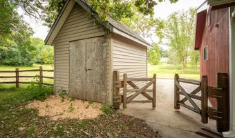 903 Park St, Alexandria, MN 56308