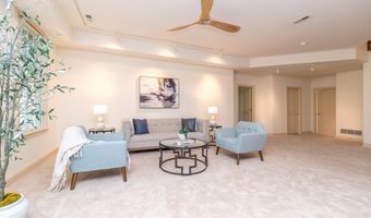 5812 HICKORY HOLLOW Ln, Doylestown, PA 18902