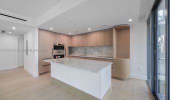 1177 Kane Concourse 204, Bay Harbor Islands, FL 33154