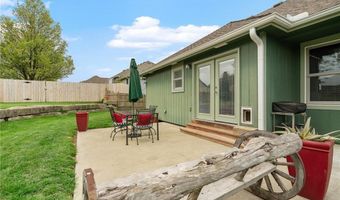 16011 Cedar St, Basehor, KS 66007