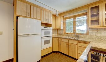 227 Glendale Dr, Bristol, CT 06010