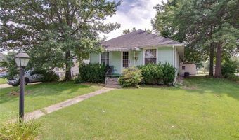 2801 Hillcrest Ave, Alton, IL 62002