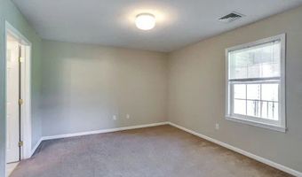 25 5 Stonington Ln, Amherst, NY 14068