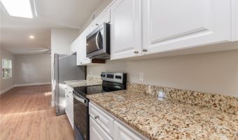 304 BARCLAY Ave, Altamonte Springs, FL 32701