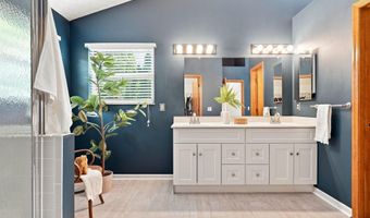 1438 Newell Ct, Columbus, OH 43228