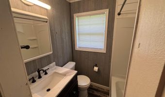 202 Katherine Dr, Albertville, AL 35951