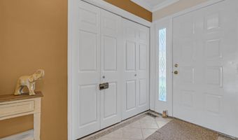 64 Harbor Inn Rd, Bayville, NJ 08721