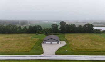 22510 Lawrence 1200, Aurora, MO 65605